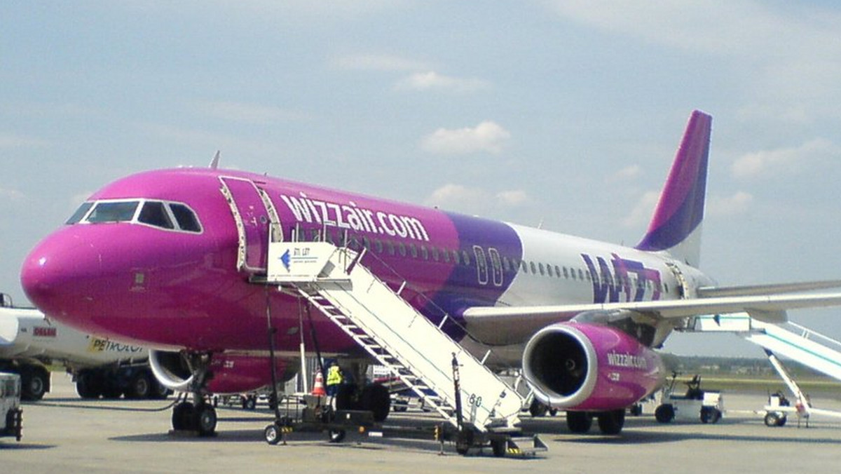 Polskę i Ukrainę połączą tanie linie lotnicze. Jak poinformowało ministerstwo transportu Ukrainy, pierwszy rejs z Kijowa do Katowic zaplanowano na 3 stycznia 2009 rok - informuje RMF FM.