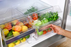 Jak przedłużyć świeżość warzyw. Wypróbuj prosty trik aby warzywa zachowały świeżość na dłużej