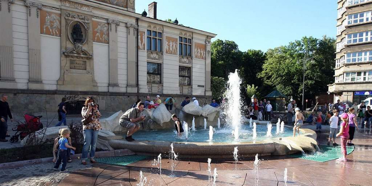 KRAKOW  PLAC SZCZEPANSKI