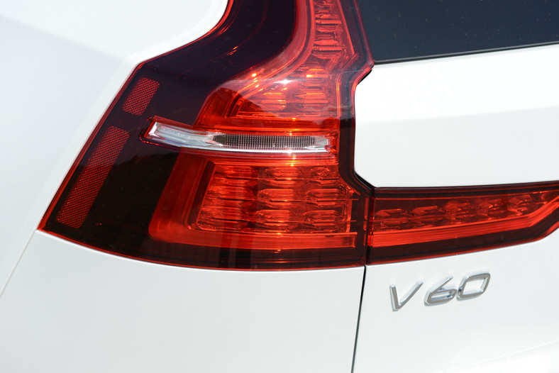 Volvo V60 T6