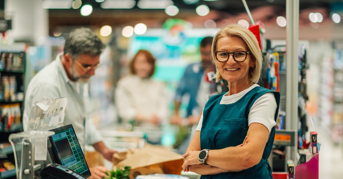 Więcej kupujemy, więcej zarabiamy - GUS podał dane o sprzedaży detalicznej