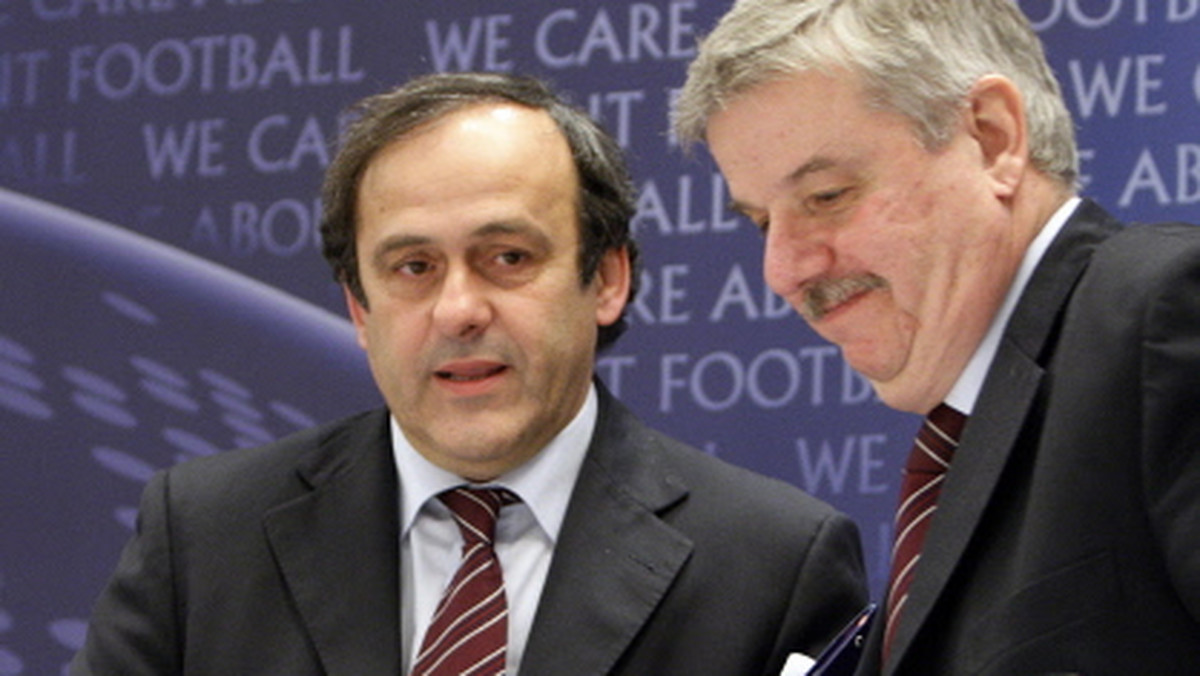 Unia Europejskich Związków Piłkarskich (UEFA) chce zwiększyć rywalizację w światowej piłce i wyjść naprzeciw biedniejszym klubom. Pojawił się pomysł, aby opodatkować transfery opiewające na duże kwoty.