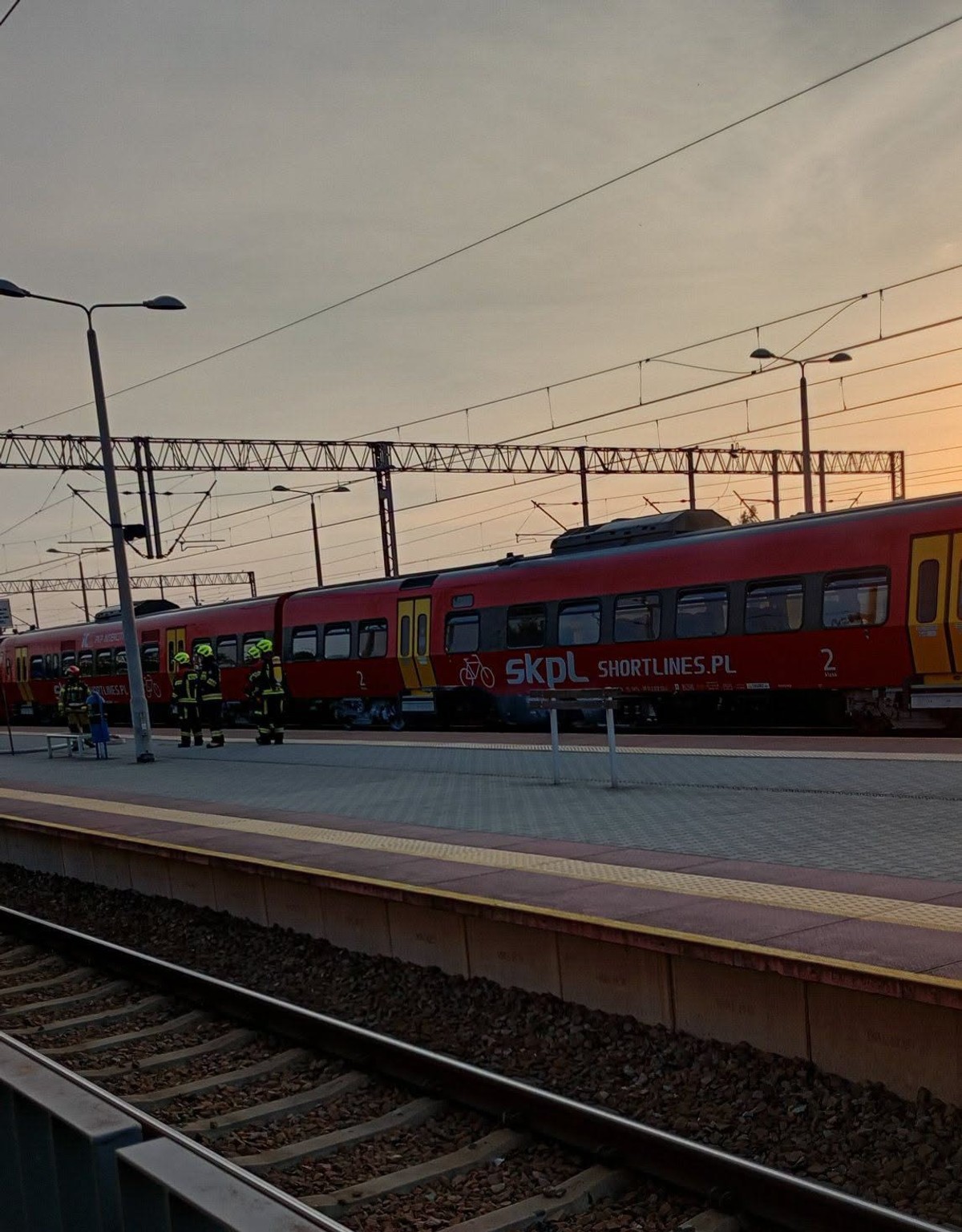 Dramat w pociągu PKP Intercity w Dębicy. W środku 150 osób