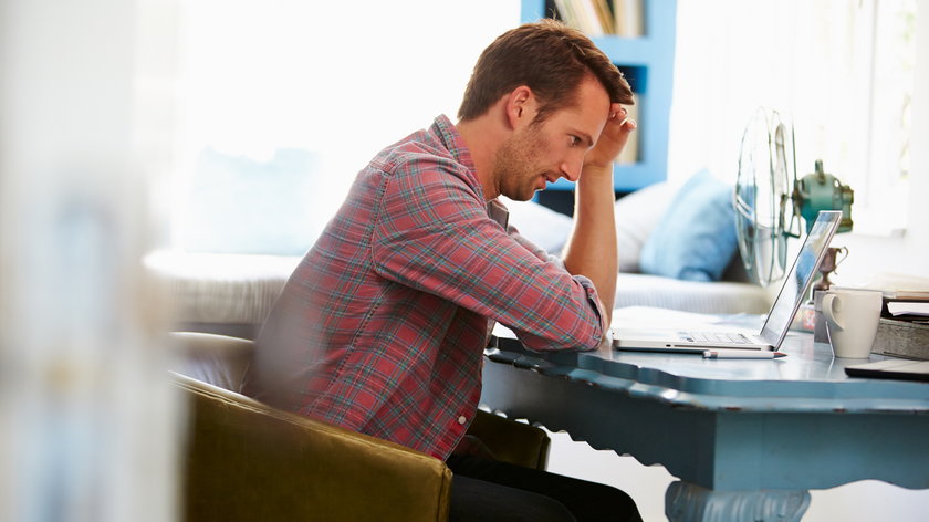 Polacy odczuwają coraz większy stres w pracy