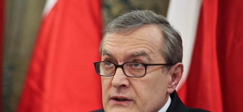 Przepychanki o Glińskiego na mównicy. Powinien wystąpić?