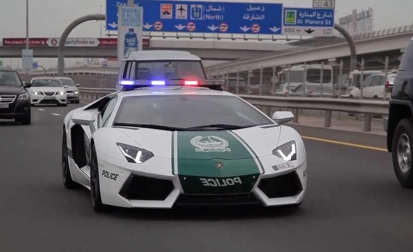 Lamborghini aventador LP 700-4