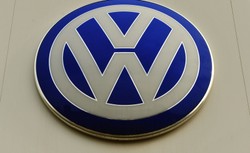 Volkswagen zapłaci miliardy za oszukańcze silniki. Nie nam