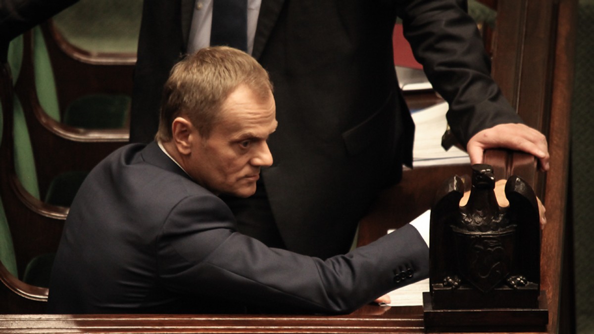 O tym, że 1 września jest dla Polaków ciągle dramatyczną lekcją mówił premier Donald Tusk podczas porannych obchodów 74. rocznicy wybuchu II wojny światowej zorganizowanych na gdańskim Westerplatte. Odnosząc się do ostatnich wydarzeń w Syrii, premier ocenił, że "świat stoi dziś na skraju kolejnego konfliktu".