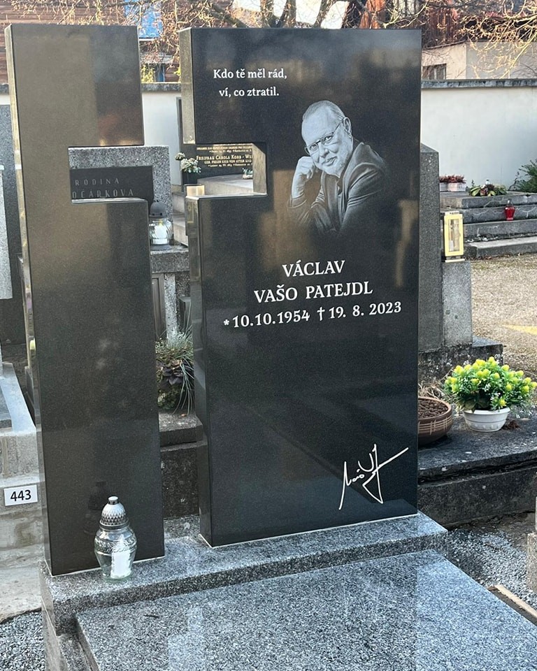Hrob Vaša Patejdla.