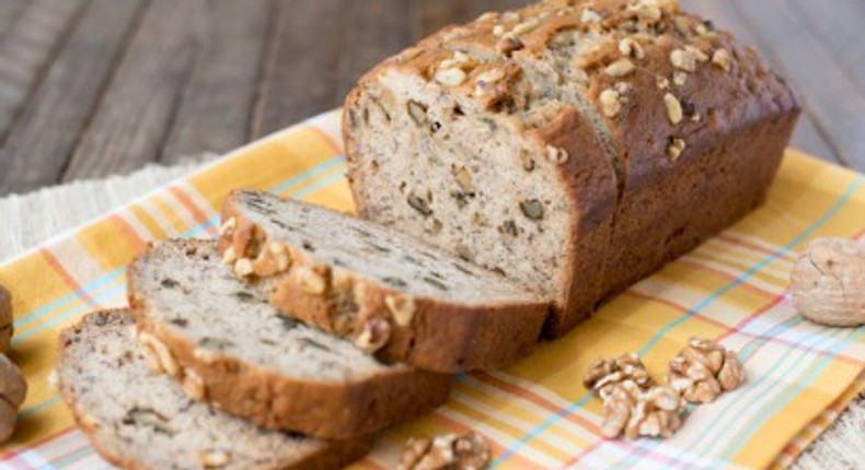 Banana nut bread