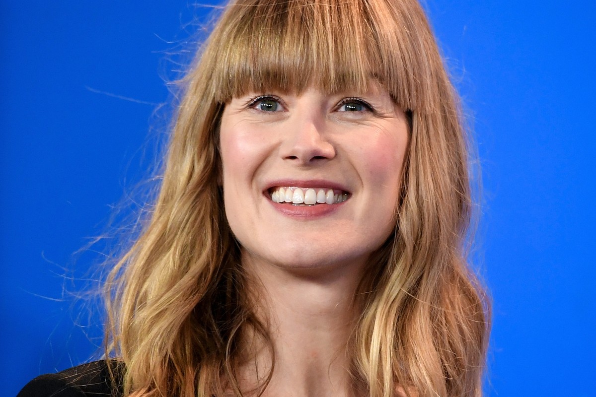 Rosamund Pike jako Maria Curie-Skłodowska w filmie "Radioactive"