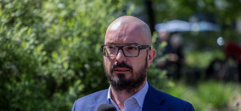 Jan Śpiewak musi przeprosić szefa stołecznego SLD Sebastiana Wierzbickiego