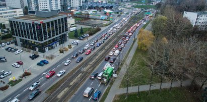 Więcej pojazdów niż ludzi