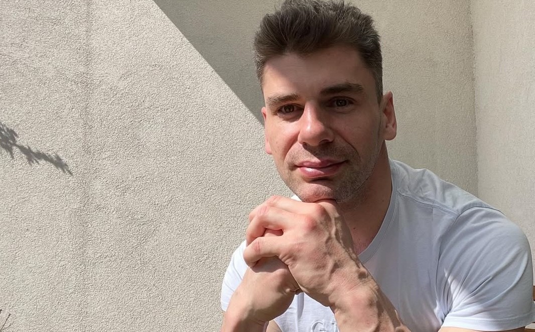 Slovenský hokejista Juraj Valach. 