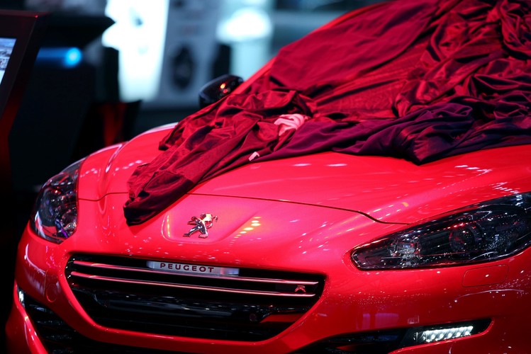 Peugeot RCZ R