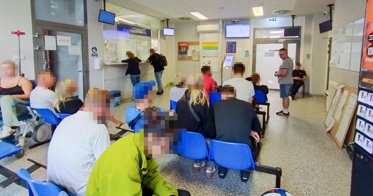 30 tys. zachorowań tygodniowo. Nowy wirus zbiera żniwo