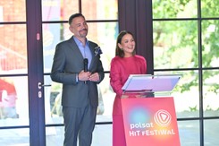 Polsat Hit Festiwal 2024. To Krzysztof Ibisz robi przed wyjściem na scenę