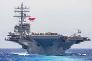 Amerykański lotniskowiec USS Ronald Reagan podczas ćwiczeń Talisman Sabre na Morzu Filipińskim