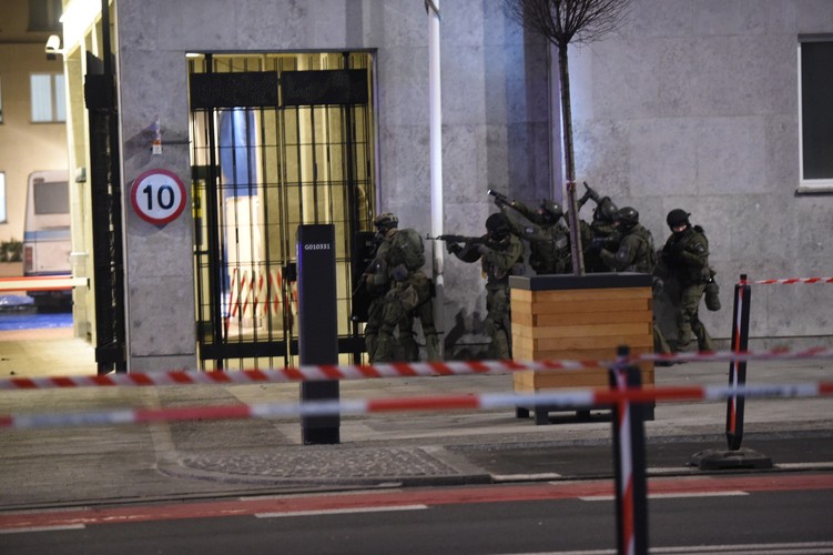 Ćwiczenia antyterrorystyczne w Warszawie