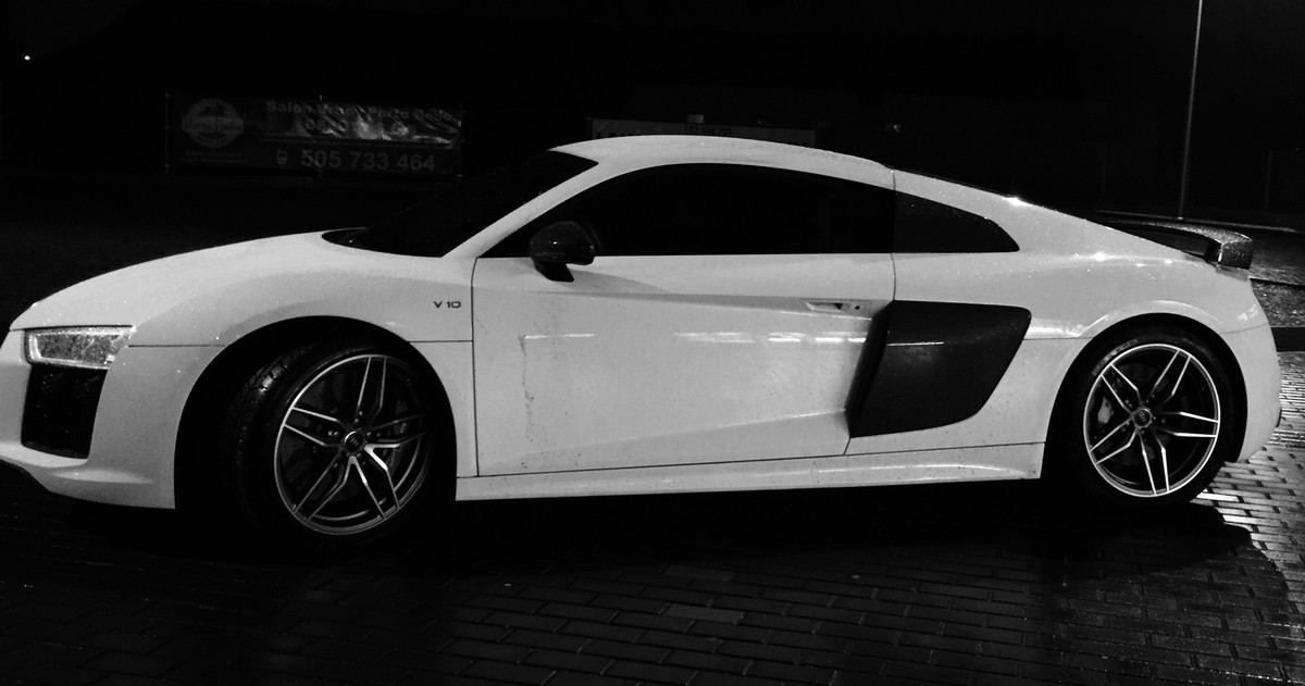 Audi R8 5.2 FSI V10 plus