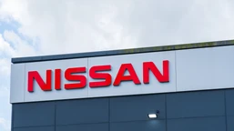 efekt wojny handlowej trumpa. nissan wstrzymał produkcję w dwóch amery