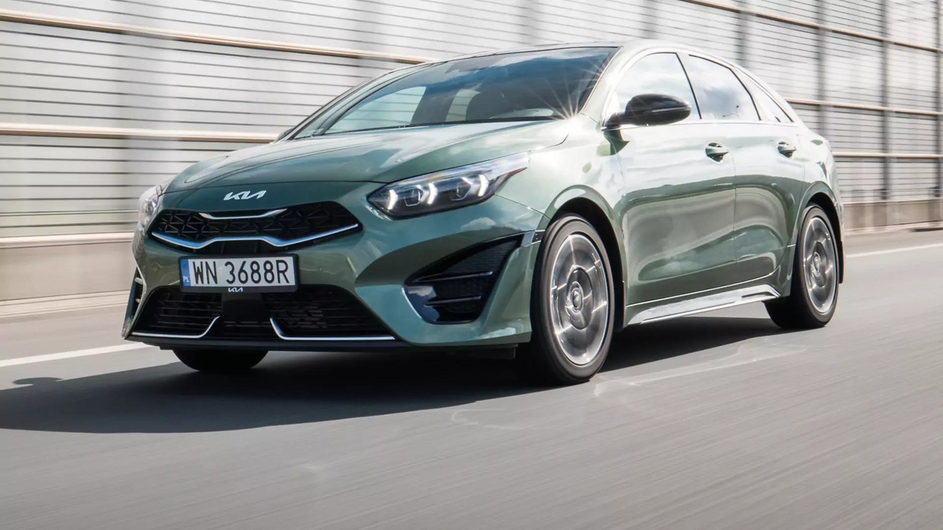 KIA ProCeed – to nie jest nudne kompaktowe kombi. Poradnik kupującgo