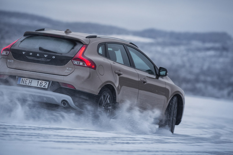 Volvo V40 Cross Country: kombi na sportowo