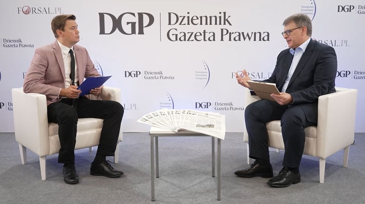 Wojciech Świątek- Schneider Electric