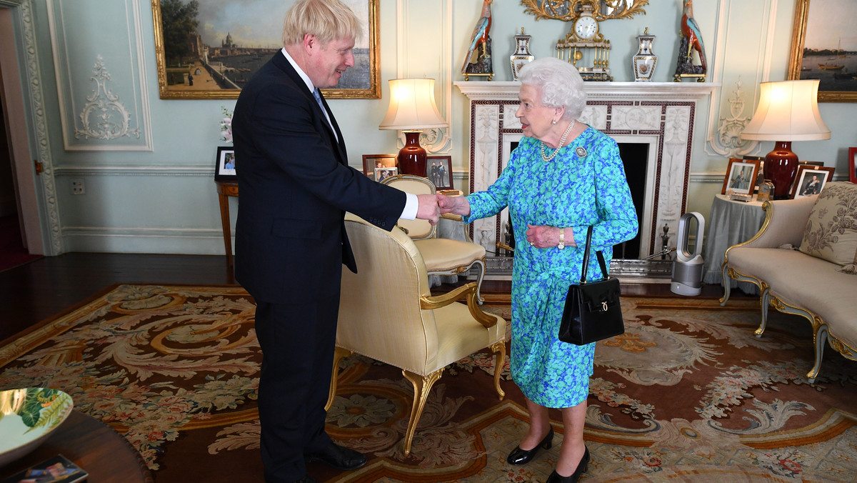 Sekret Elżbiety II i Borisa Johnsona wyszedł na jaw