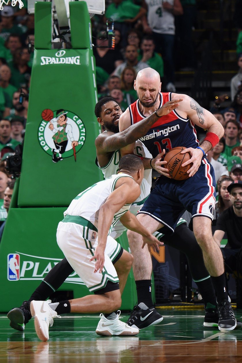 Marcin Gortat bezradny. Washington Wizards przegrali z Boston Celtics