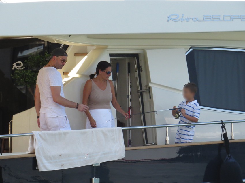 Aleksandra Prijović paparaco