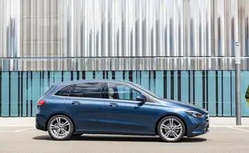 MERCEDES-BENZ B