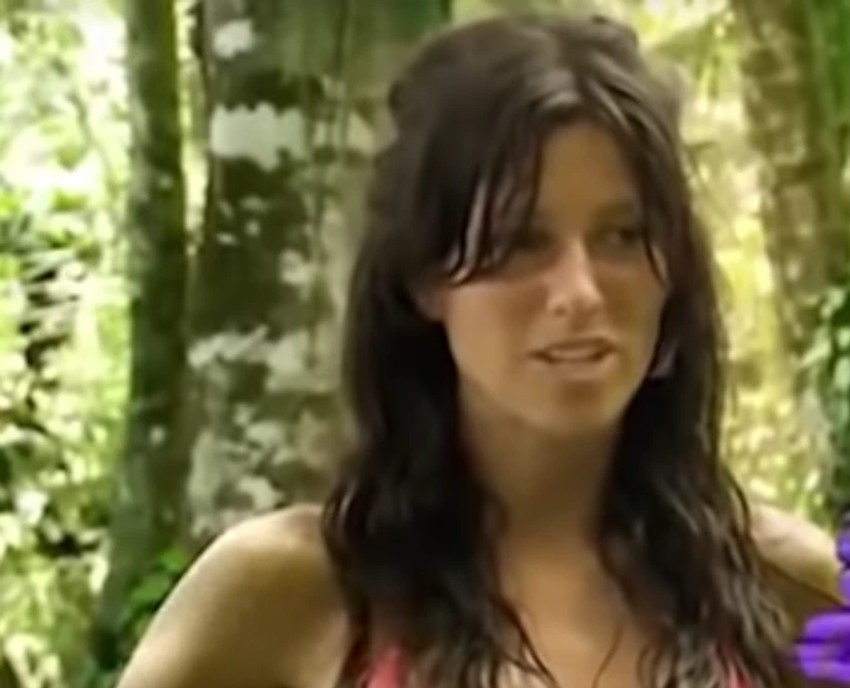 Ovo je Stanijino pravo lice pre operacija: Bila je prirodna studentkinja