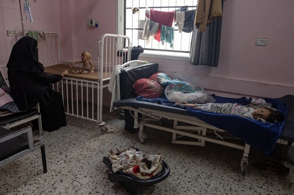 Neuhranjena deca u bolnici u Kan Junisu 10. avgusta