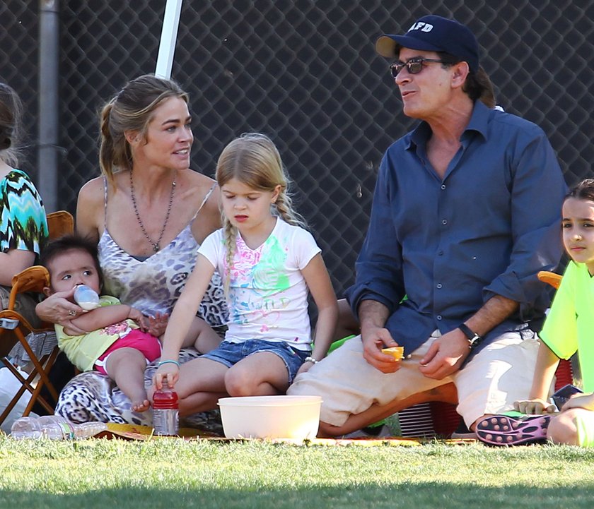 Charlie Sheen i Denise Richards