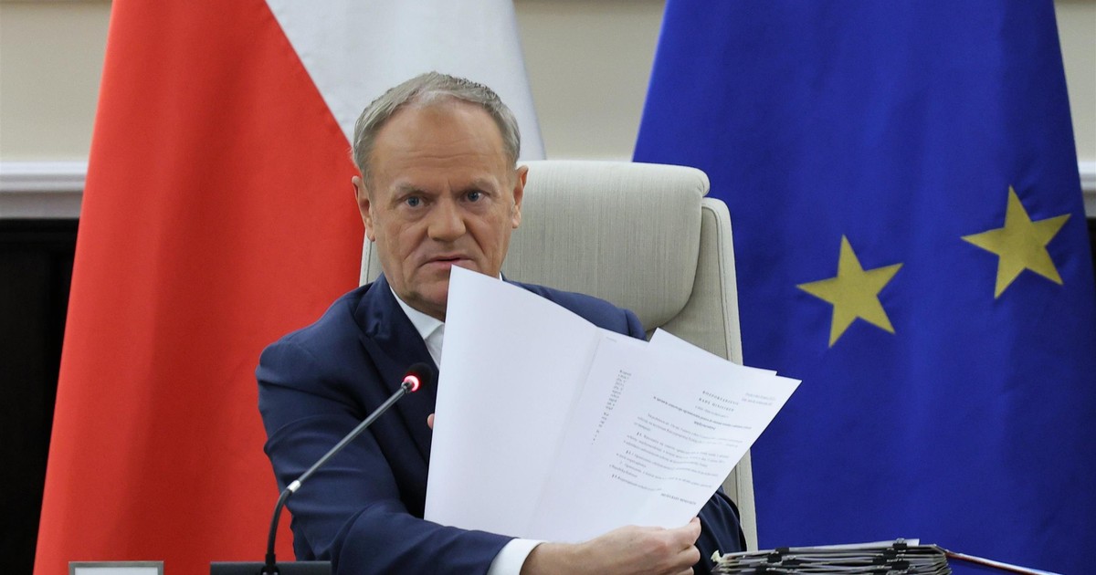 Bardzo długi weekend tylko dla wybranych. Tak zdecydował Donald Tusk