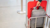 Koniec z opłatami za bagaż podręczny? Unia Europejska chce rewolucji, a Ryanair protestuje