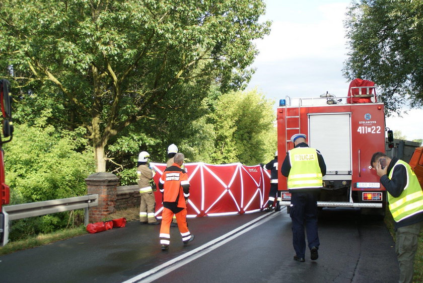 Tragedia w Zalesiu. Nie żyje matka i dziecko