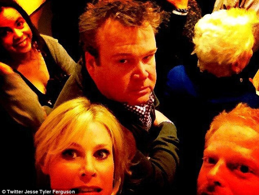 Ovako su glumci izgledali zaglavljeni u liftu