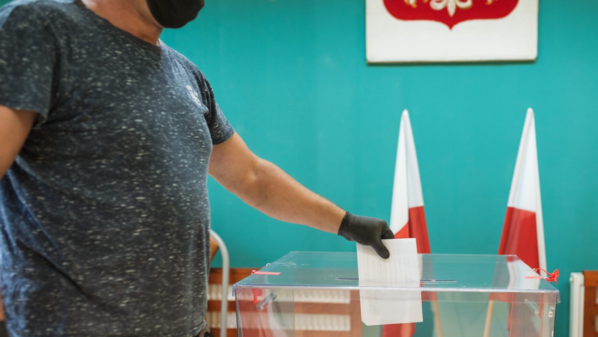 Podział województwa mazowieckiego. Samorządowcy za referendum