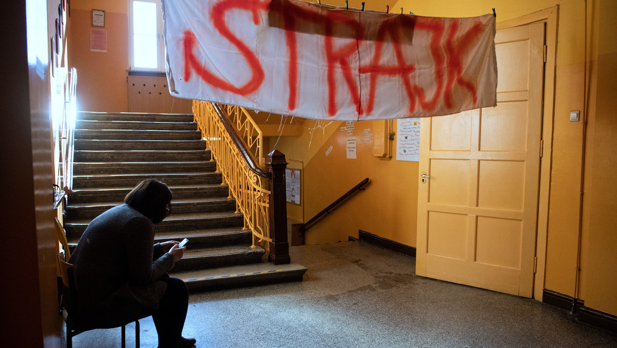 Strajk nauczycieli i egzamin ósmoklasisty. Anna Zalewska komentuje