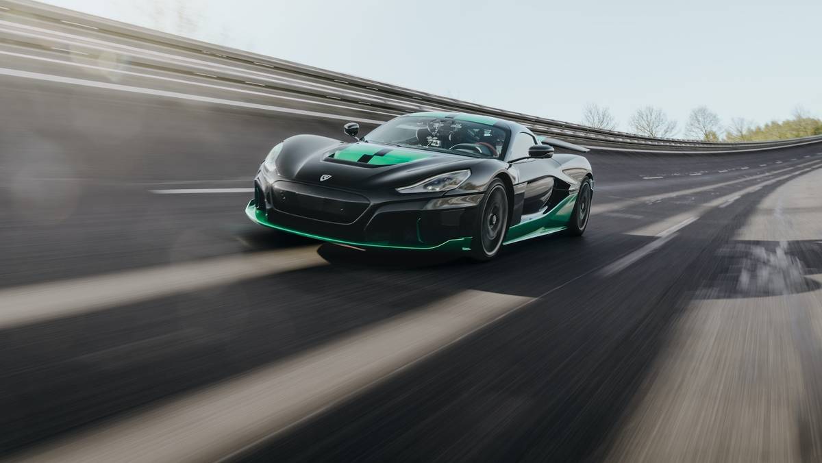 Rimac Nevera pobił aż 23 rekordy w jeden dzień. Nie ma mocnego na ten ...
