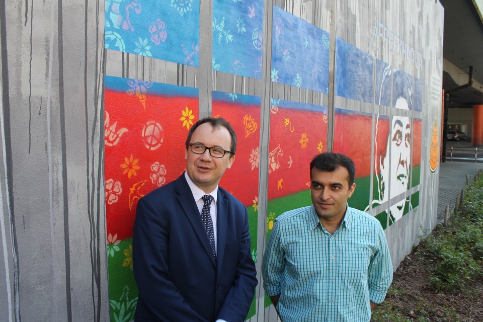 Nowy mural w Warszawie. Poświęcony skazanej politycznie dziennikarce 