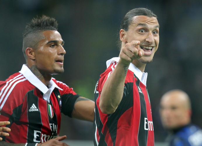 6. AC Milan - jest warty 989 mln dol.