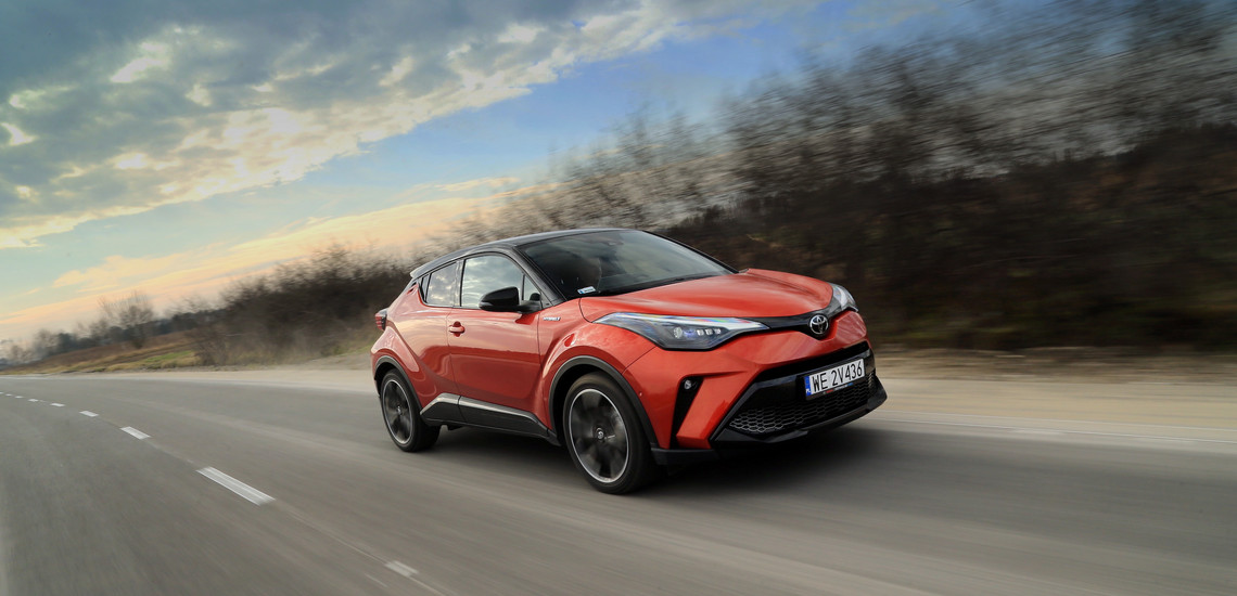 Toyota C-HR GR Sport 2.0 Hybrid (2021 r., 1. generacja, lifting)