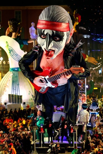 Parada podczas karnawału w Nicei