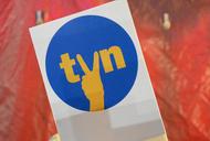 Krajowa Rada Radiofonii i Telewizji przedłużyła w piątek koncesję na nadawanie naziemne dla stacji telewizyjnej TVN7 na kolejne 10 lat. Rada wstrzymywała się ze swoją decyzją przez ponad rok.