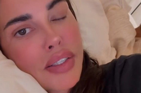 I POSLE DVA MESECA JOJ SE NIJE VRATILA MIMIKA LICA Dijana Diline se oglasila iz Dubaija: "Došla, ali se pokajala" (FOTO)