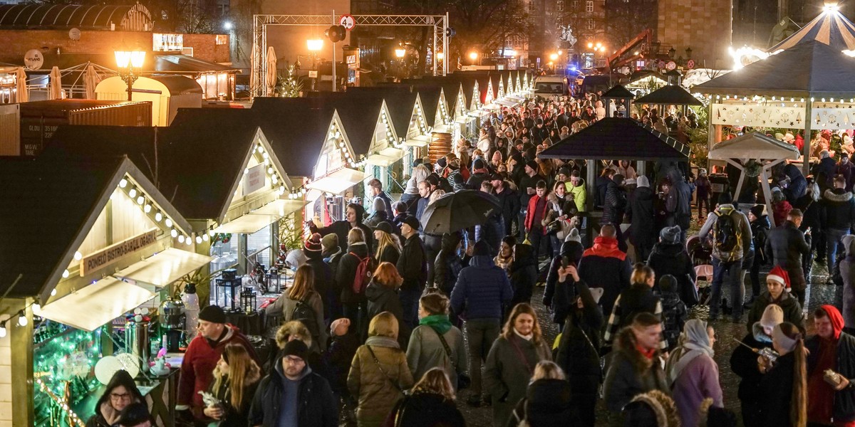 Jarmark Bożonarodzeniowy w Gdańsku potrwa 5 tygodni. Rozpoczął się 19 listopada. 