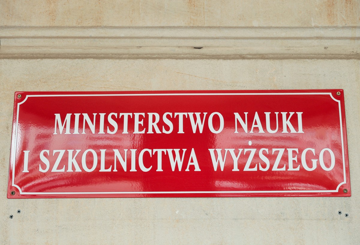 List do Donalda Tuska w sprawie ministerstwa nauki. Decyzje w połowie lipca
